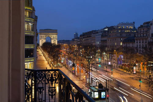 Hôtel Barrière Fouquet's Paris Review Photo